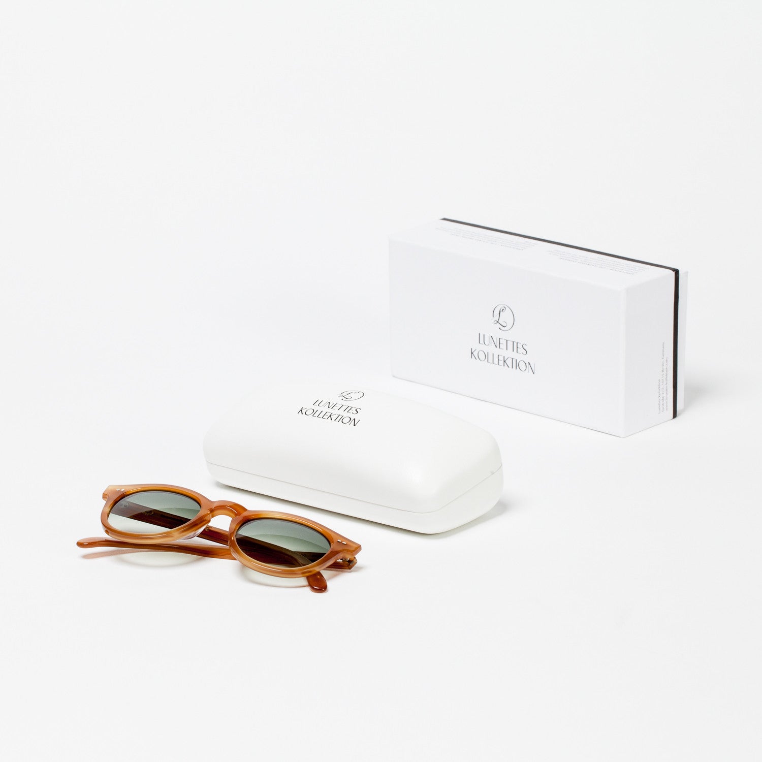 Honey-Colored Sunglasses "Noblesse Oblige" with Green Lenses